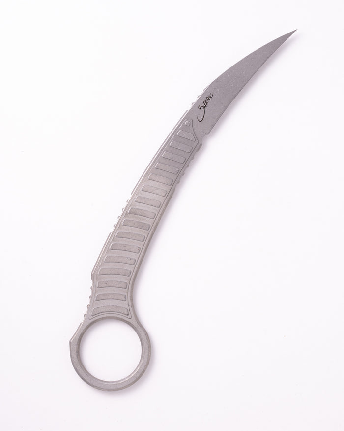 Feather Apocalyptic Standard (215-10APS)