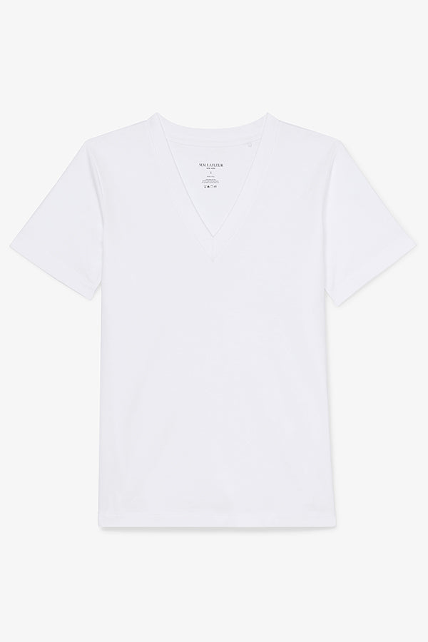 packshot image of the lee t-shirt in white | Exclude | Still