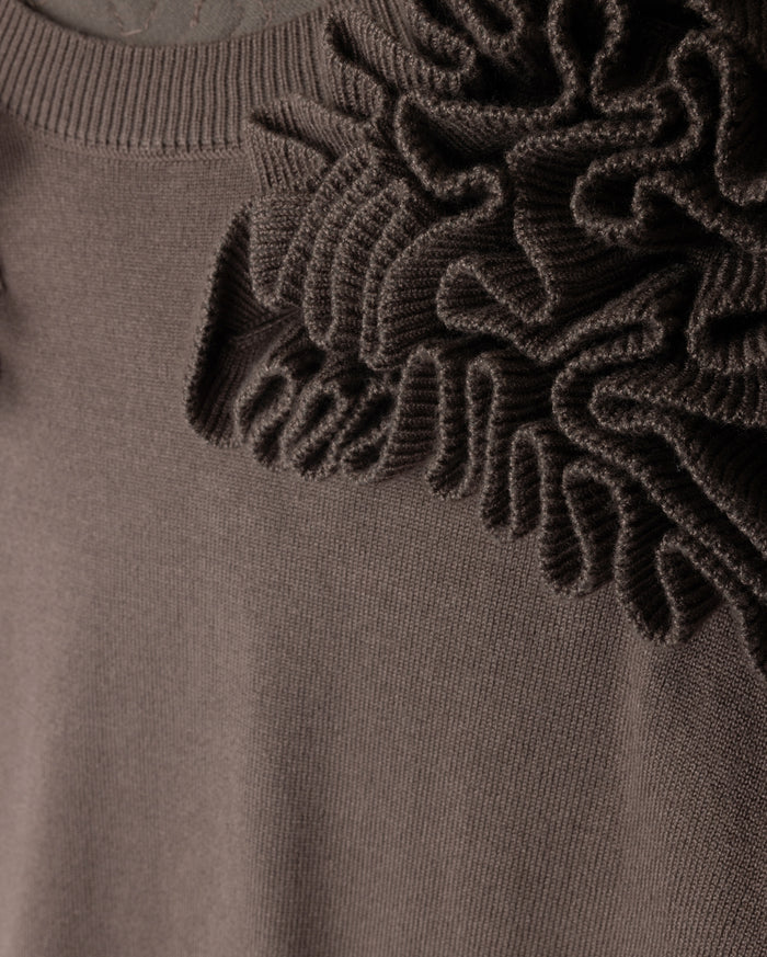 Ruffled Neck Sweater - Junees