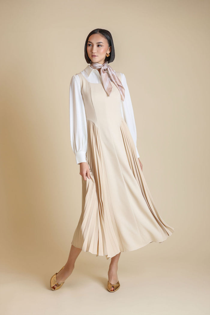 Side Pleated Jumper