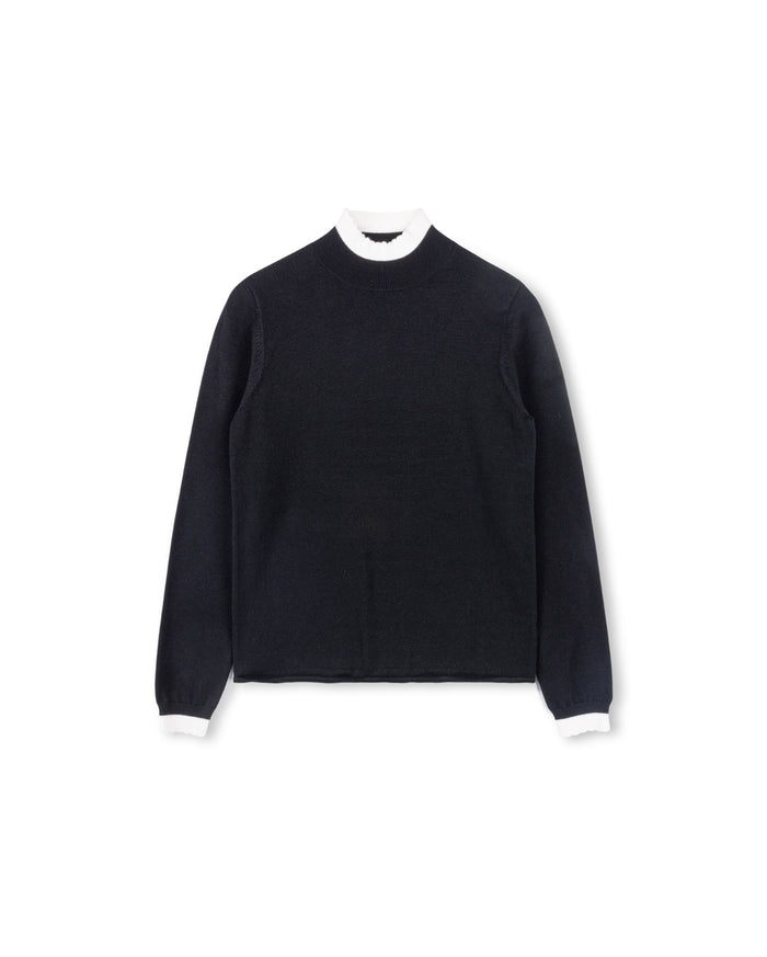 Wave Edged Detailed Top - Junees